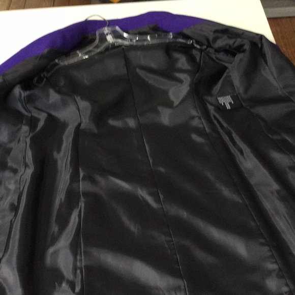 Lightweight woman’s coat size 10 - Picture 3 of 5